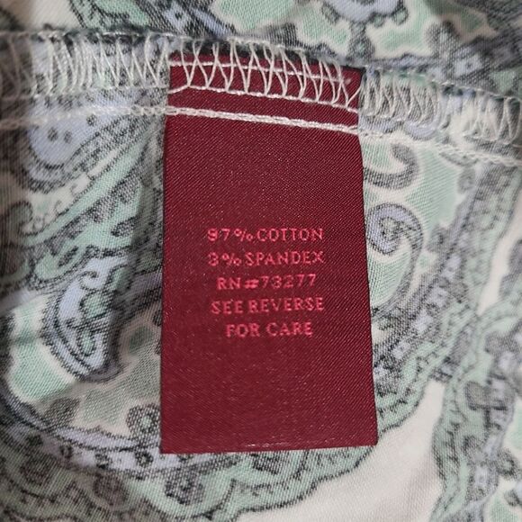 212 Womans Blue And Green Paisley Button Up Top - Picture 5 of 6